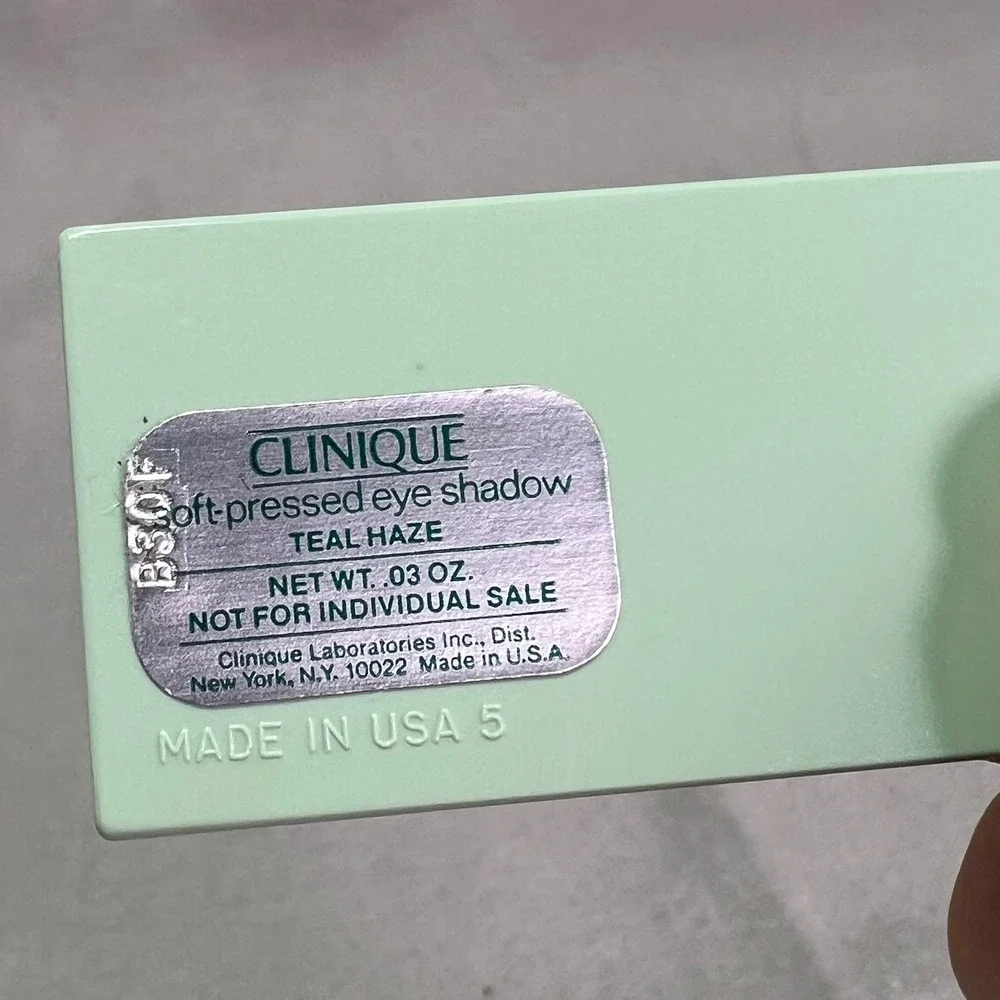 Clinique nos teal